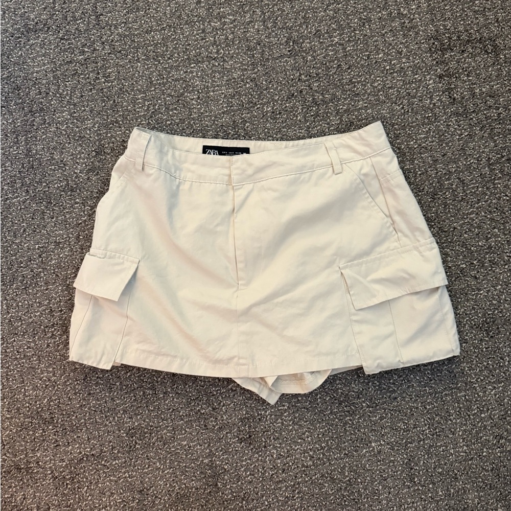 Urban Outfitters Cream Skorts with Relaxed Fit